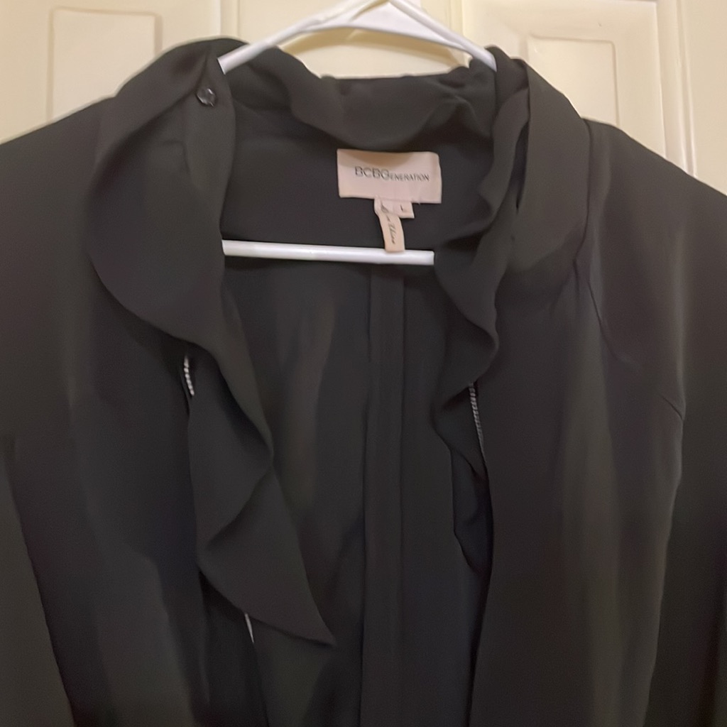 Final Markdown Bcbgeneration Black Jacket With Removable Ruffle Insert.
